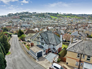 Photo 1- click for photo gallery